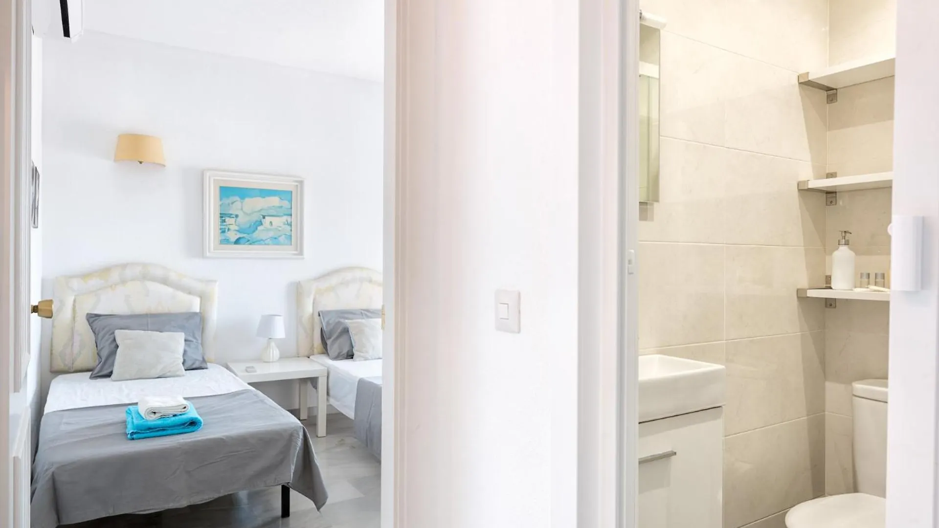 L01 Antares - Apartment Sitio de Calahonda 0*,  Spain
